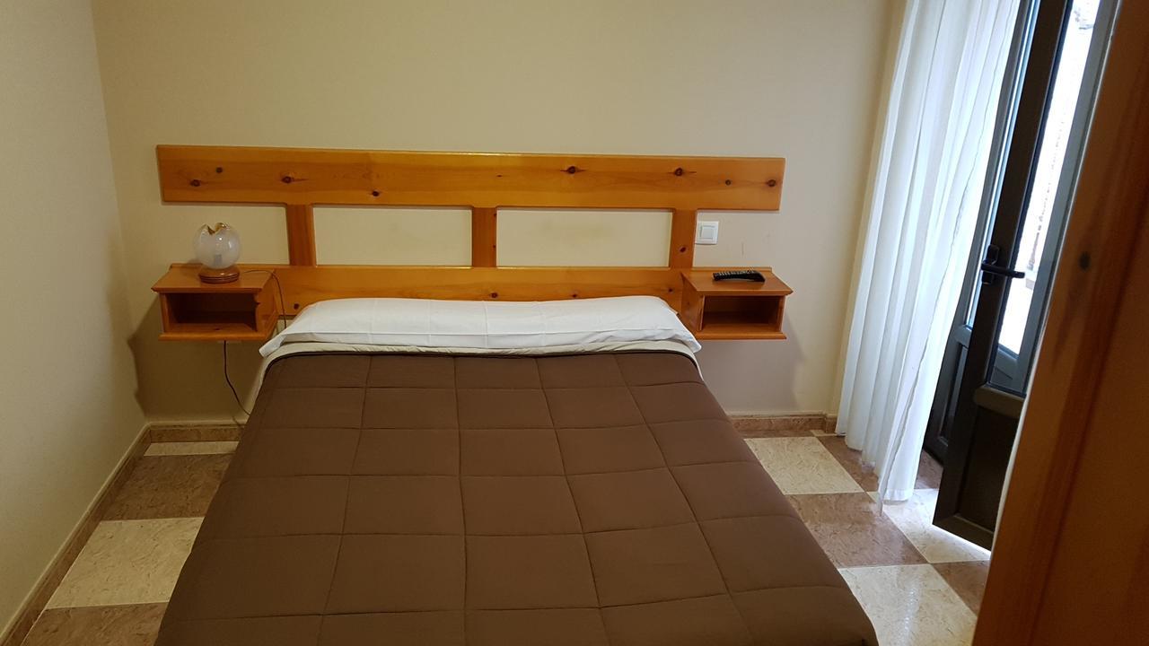 Pension Arenal Сан-Висенте-де-ла-Баркера Экстерьер фото